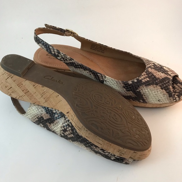 Clarks Artisan Python Wedge Slingbacks - Picture 5 of 8